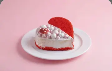 Red velvet heart cake