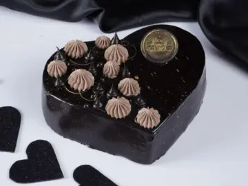 Chocolate truffle heart cake
